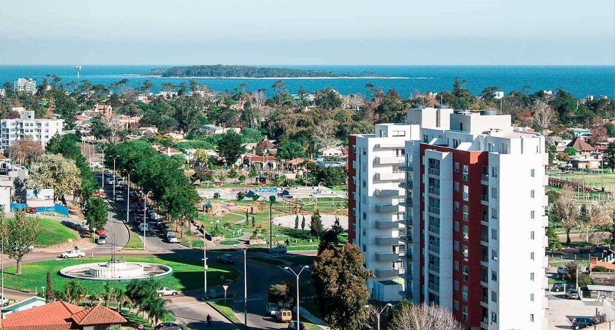 Apartamento de un dormitorio en edificio Parque Viana