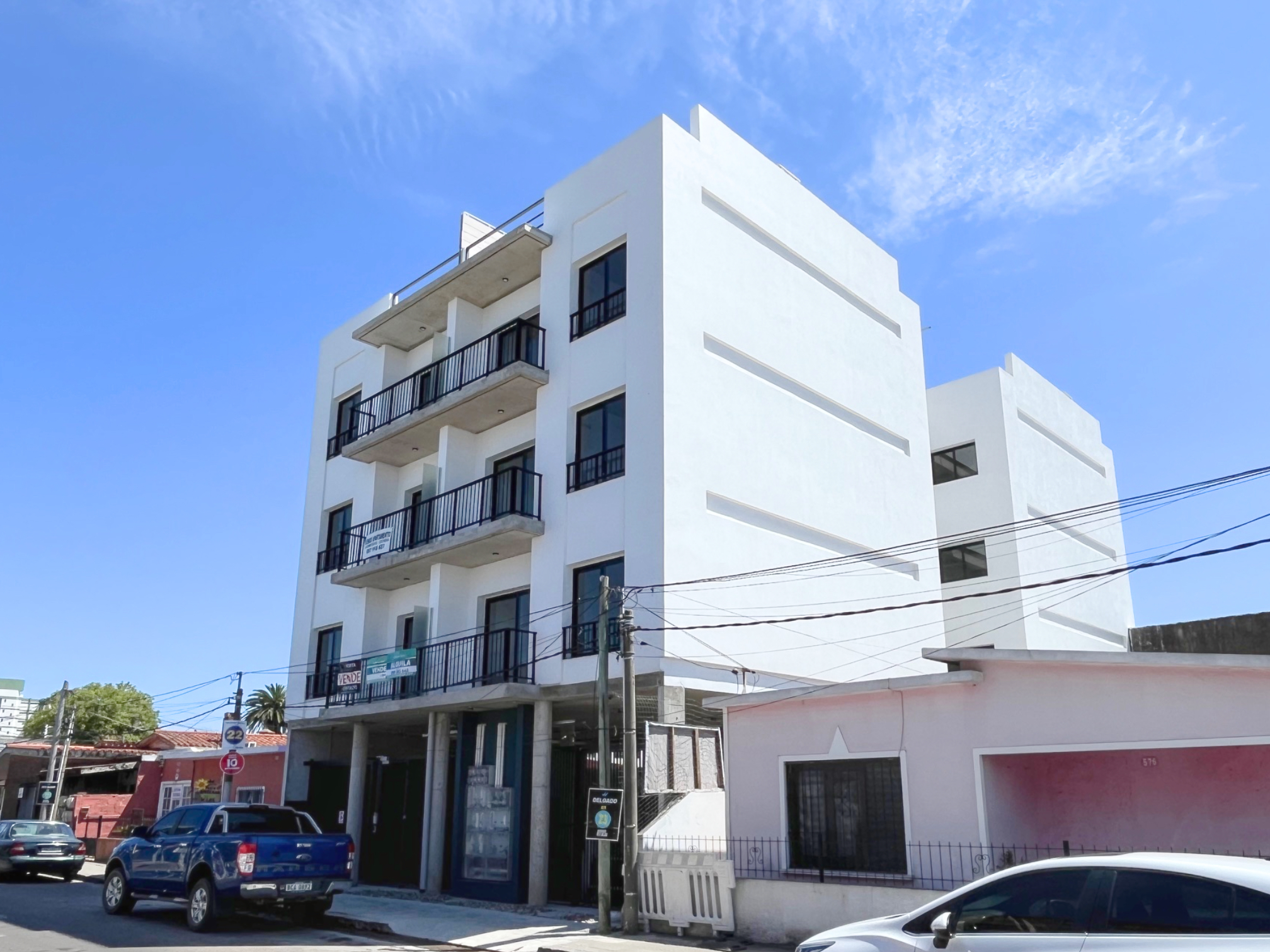 Apartamento de 2 dormitorios en Edificio Treinta y Tres 576