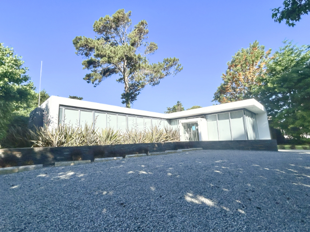 Destacado local comercial sobre Avenida Córdoba