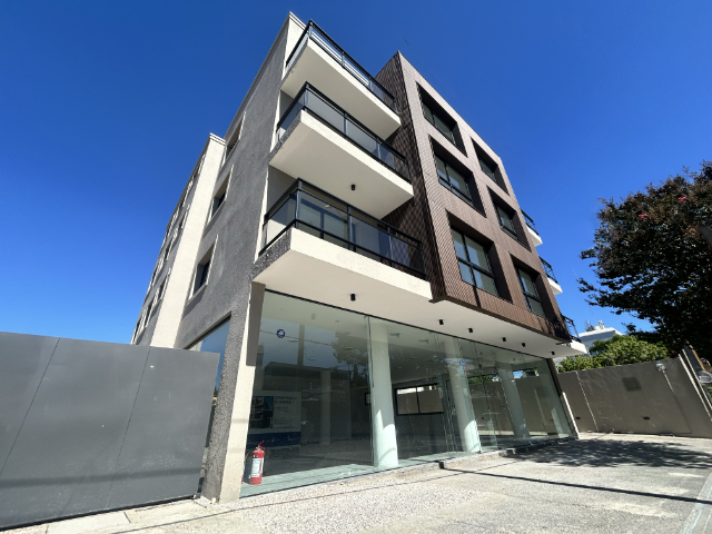 Monoambiente en edificio San Lázaro