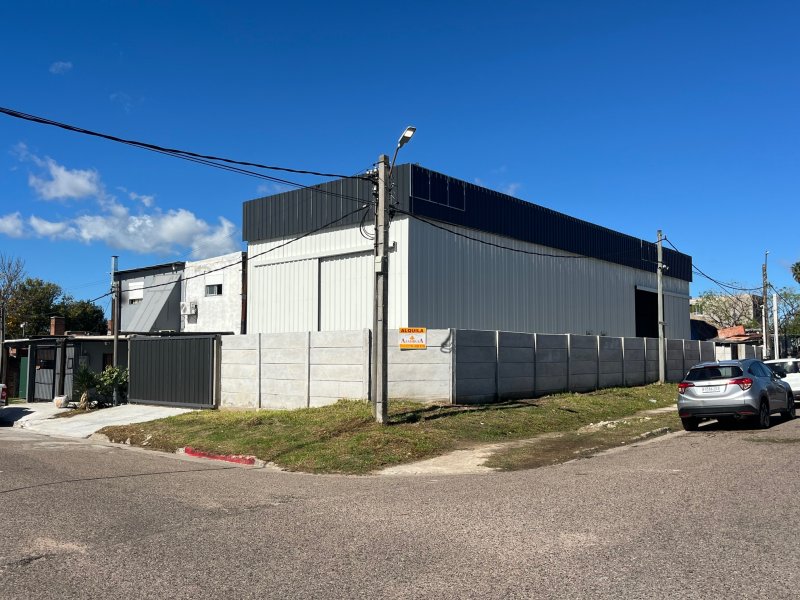 Galpón en barrio Molino